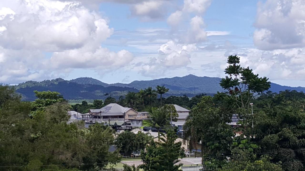 Babinda Quarters Hotel Luaran gambar