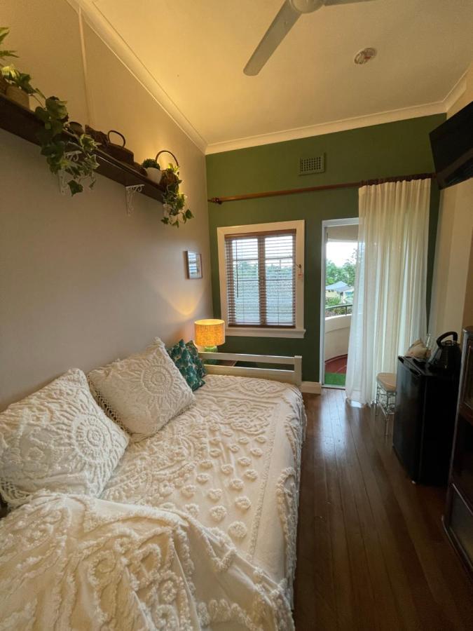 Babinda Quarters Hotel Luaran gambar