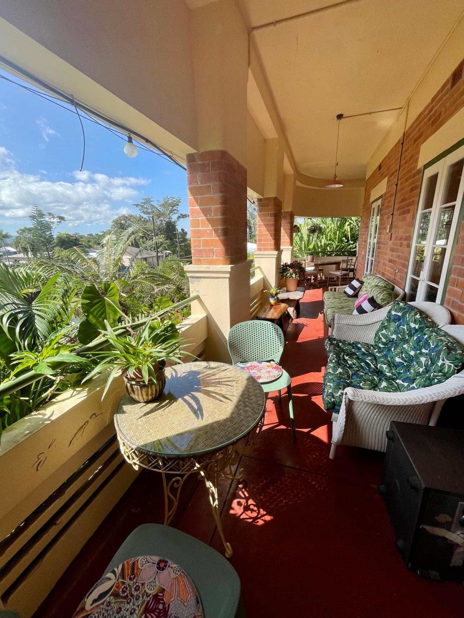 Babinda Quarters Hotel Luaran gambar