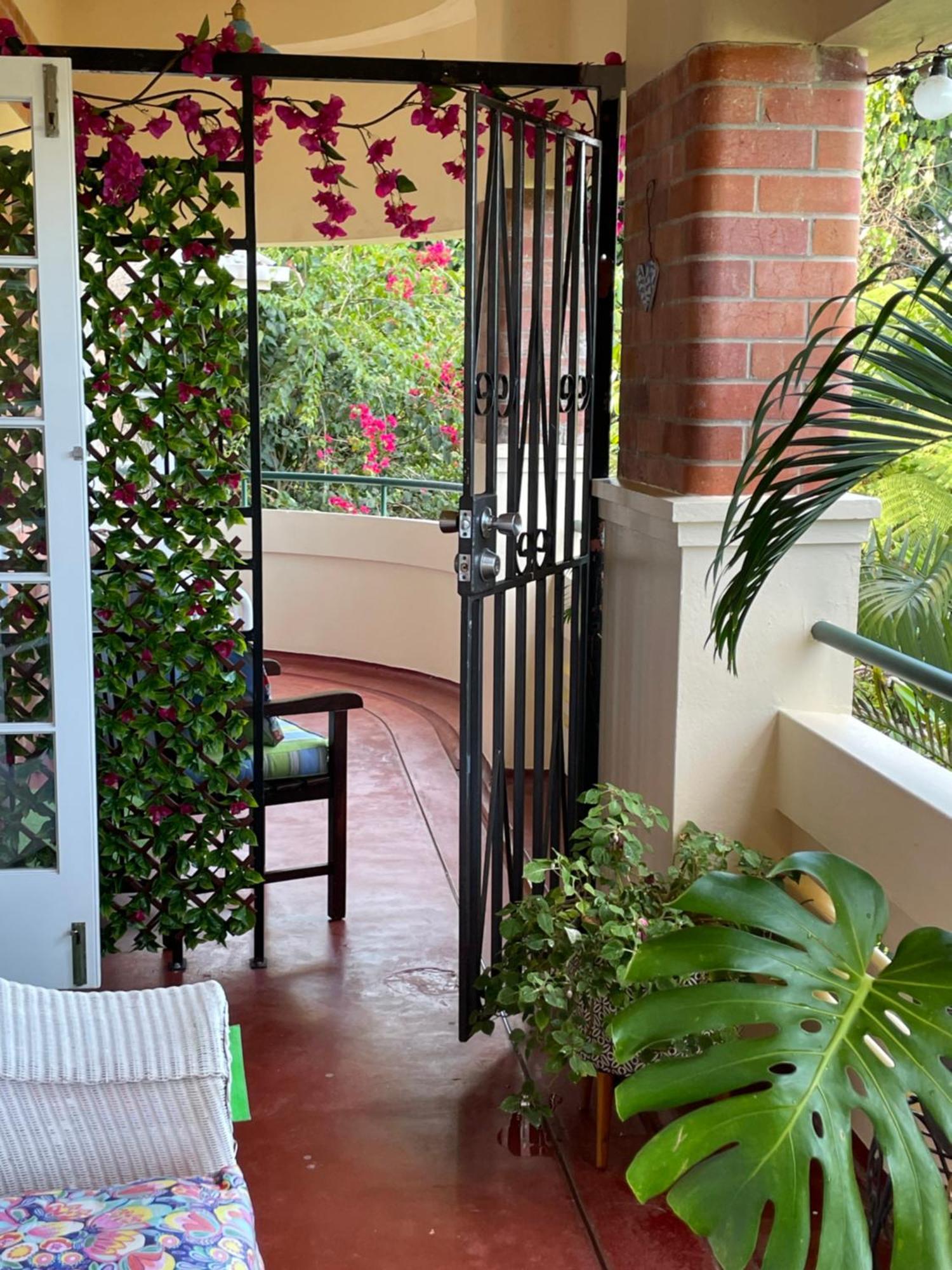 Babinda Quarters Hotel Luaran gambar