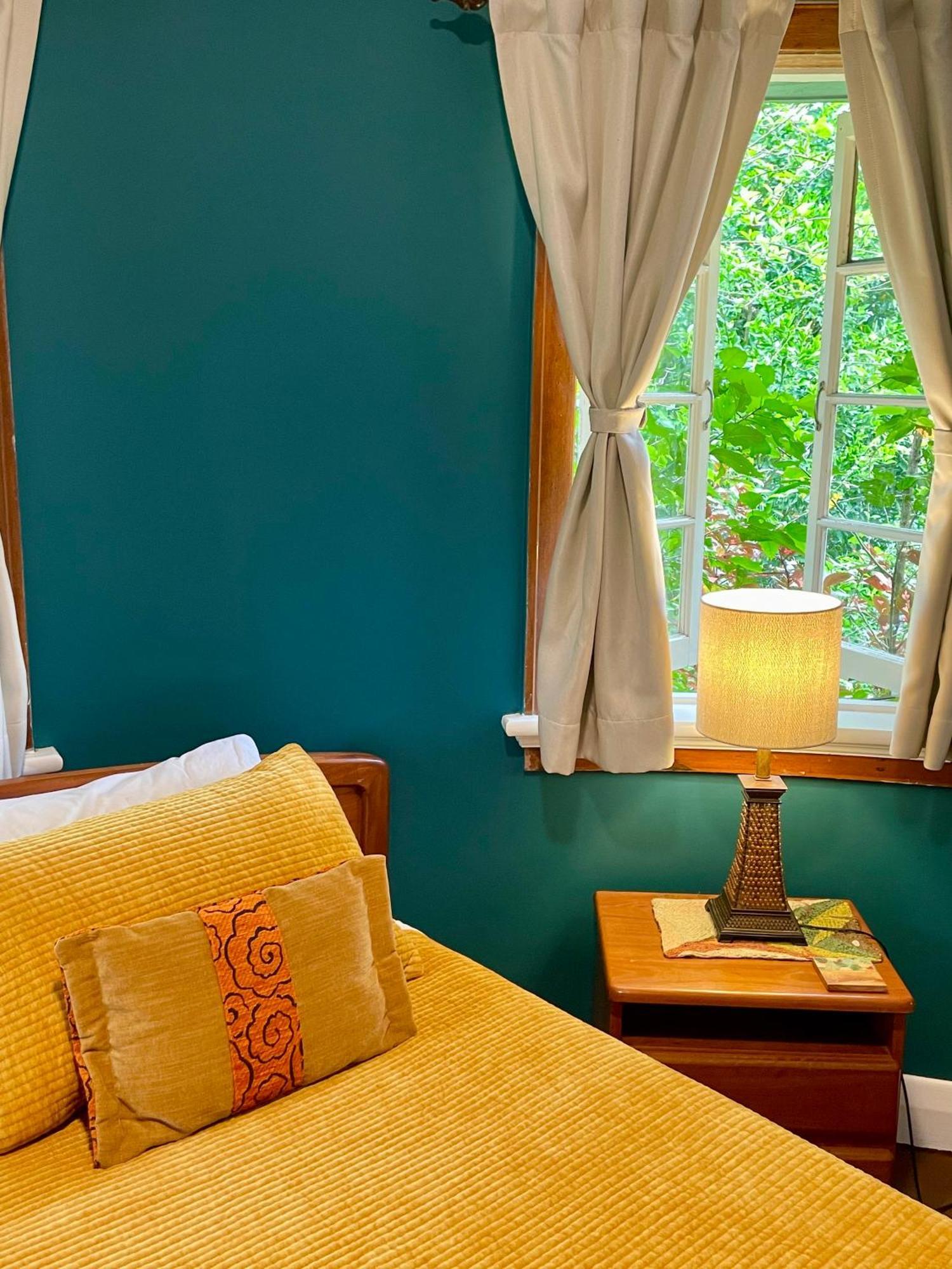 Babinda Quarters Hotel Luaran gambar